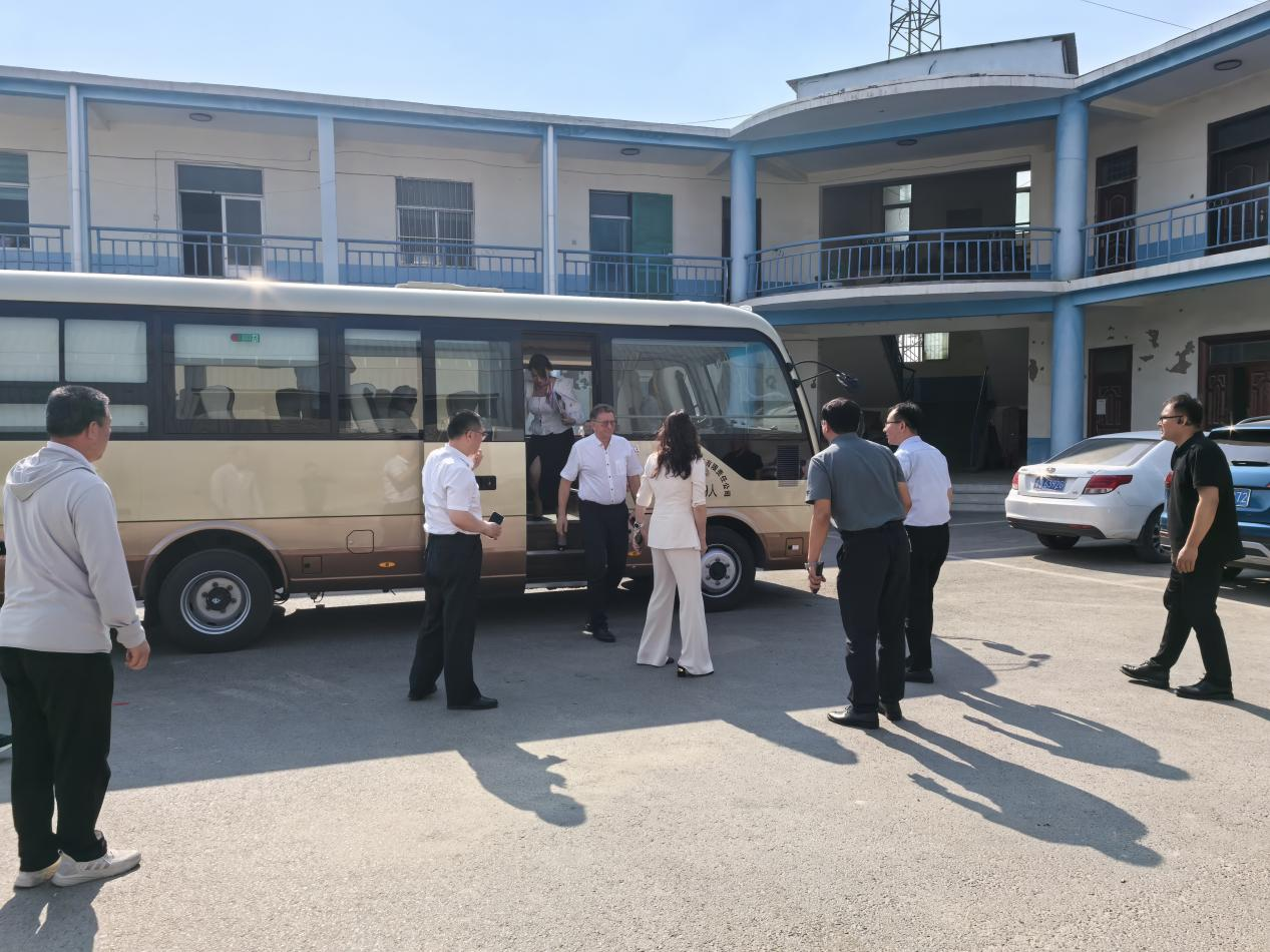 对接交流促发展，携手共进提品质